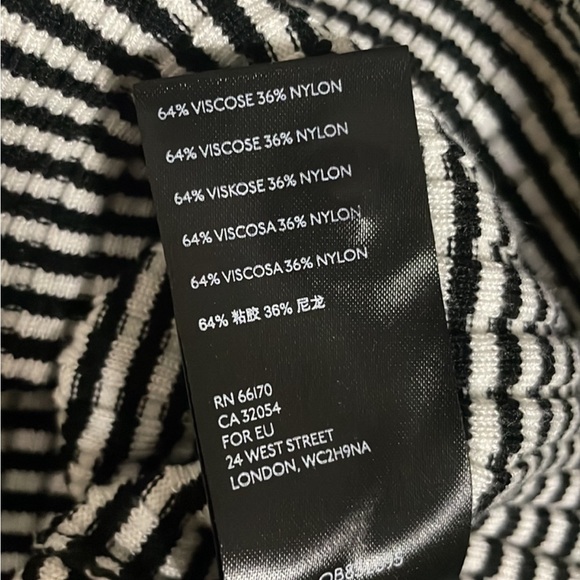 Anthropologie black & white stripe turtleneck button sleeve long sleeve top med - Picture 2 of 3